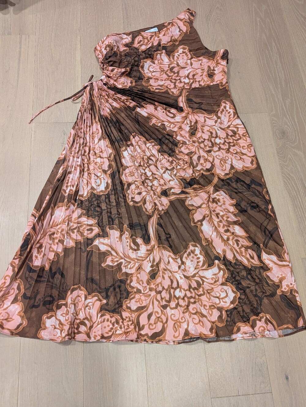 One-Shoulder Floral Pleated Maxi Dress - Pink & Brown